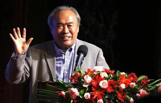 调教小荡货h办公室打屁股